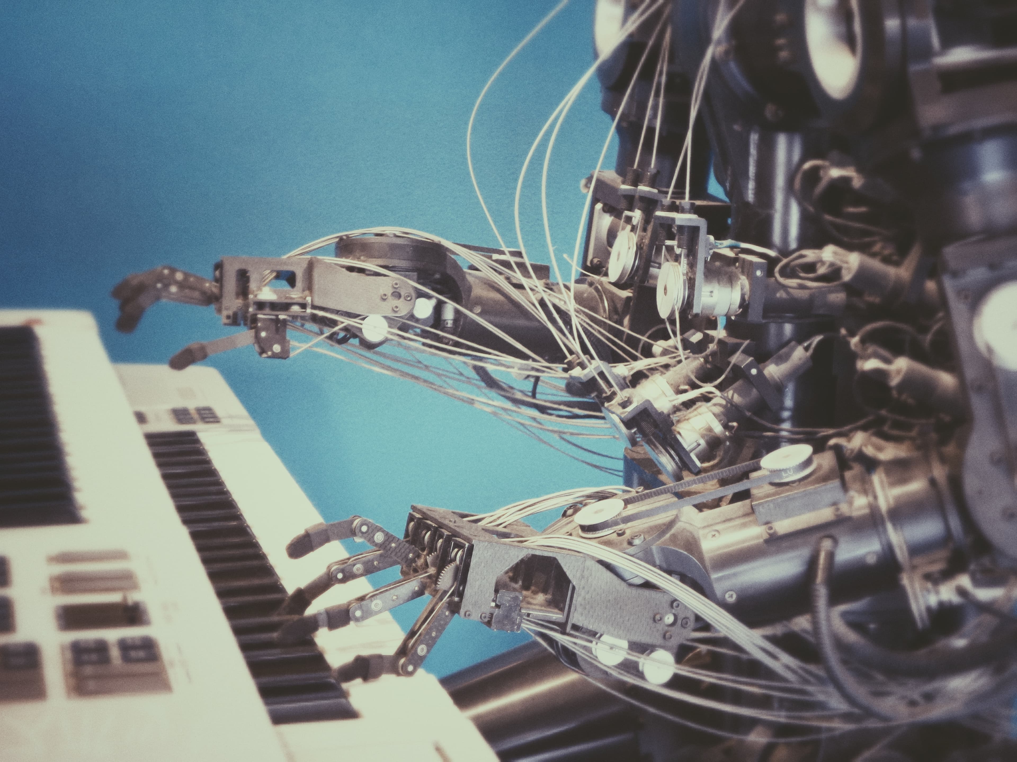 What are neural networks & where are they used?